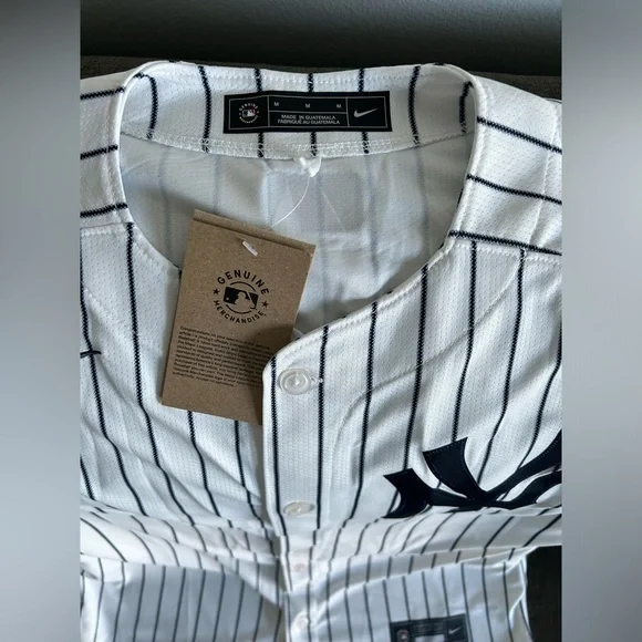 Nike Authentic New York Yankees Gleyber Torres #25 Baseball Jersey Men’s Sz: M